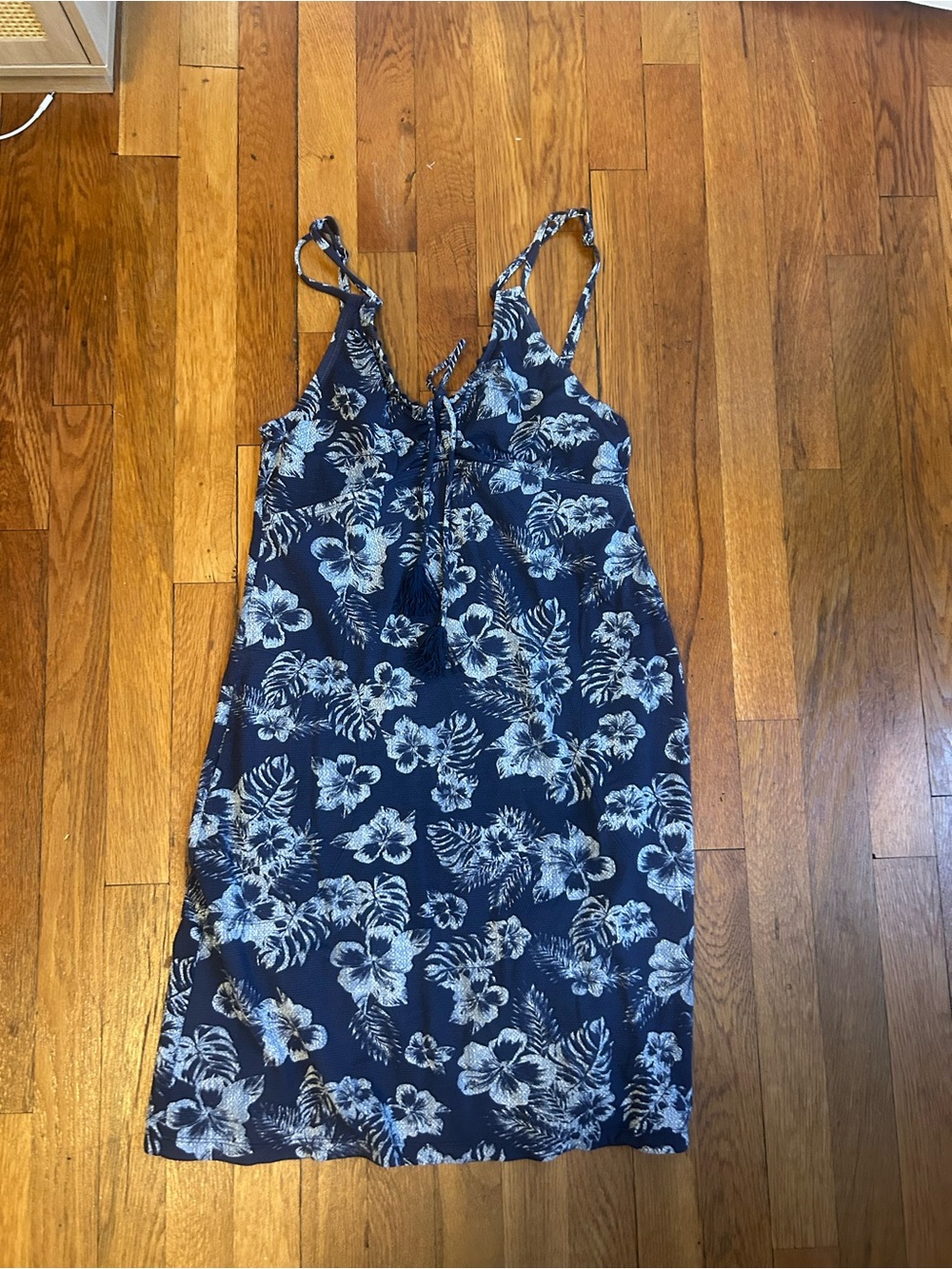 Tommy Bahamas midi dress size small